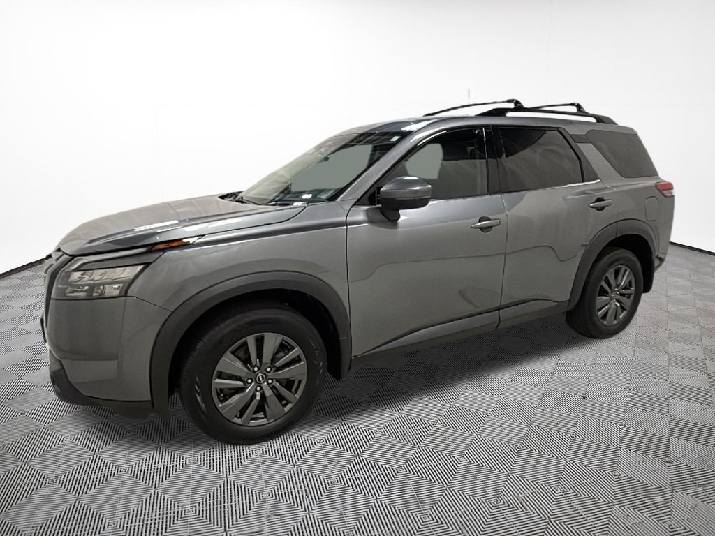 Used 2024 Gray Nissan SV image 2