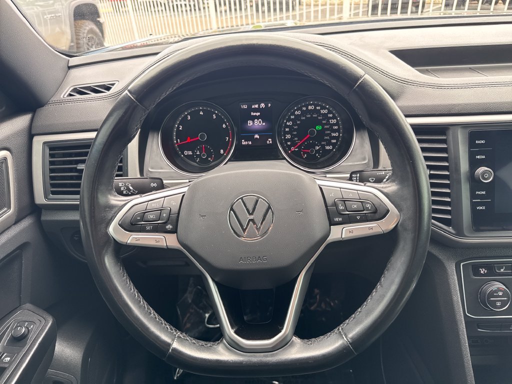 Used 2020 Black Volkswagen 2.0T SE image 14