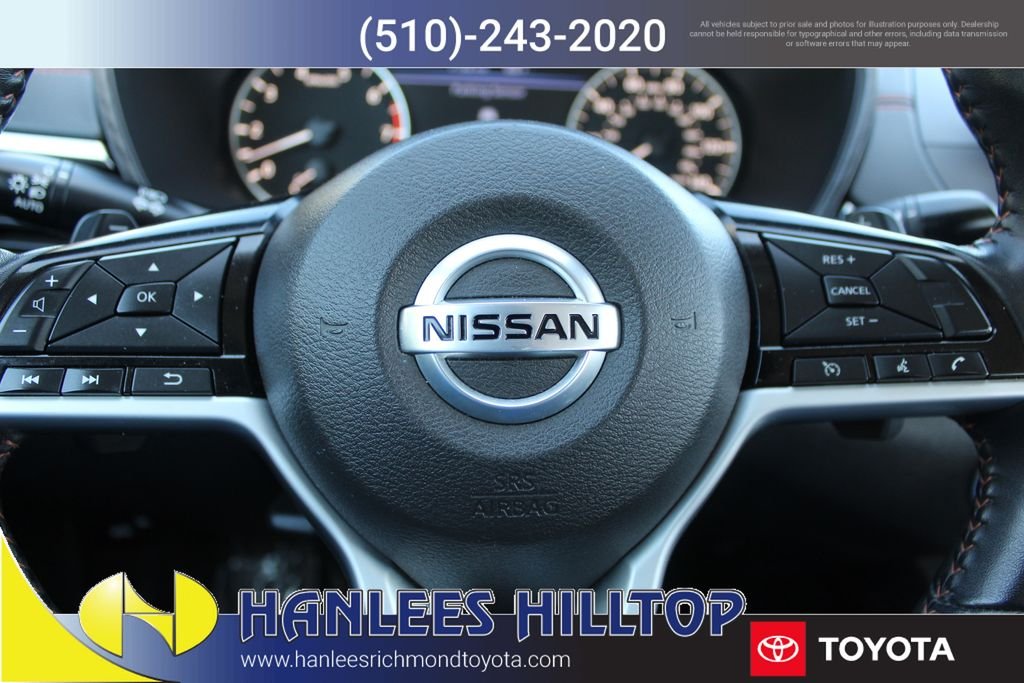 Used 2021 White Nissan 2.5 SR image 24