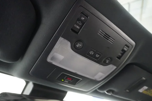Used 2019  Lexus IS 300 F SPORT image 33