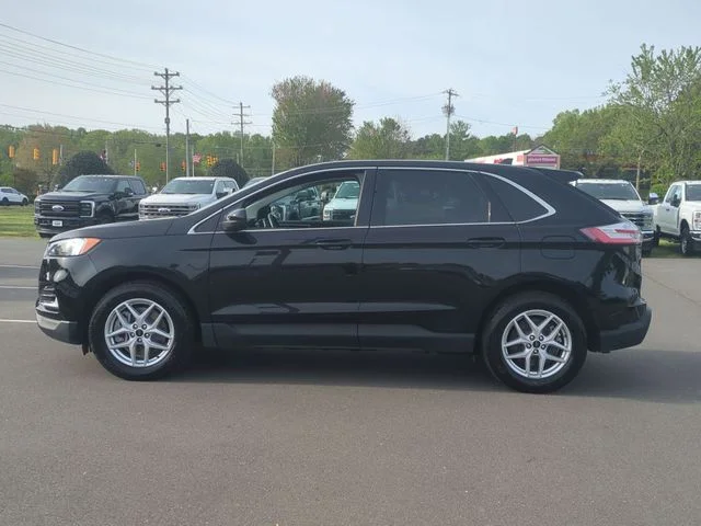 Used 2024 Black Ford SEL image 10