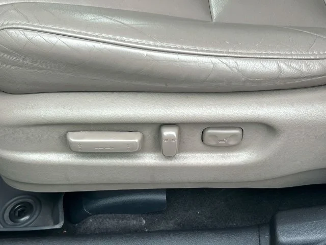 Used 2019  Honda EX-L image 31