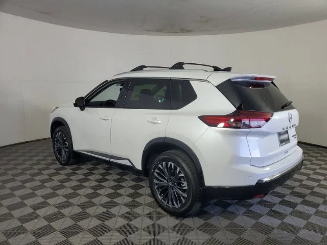 New 2026 Everest White Pearl TriCoat Nissan Platinum image 5