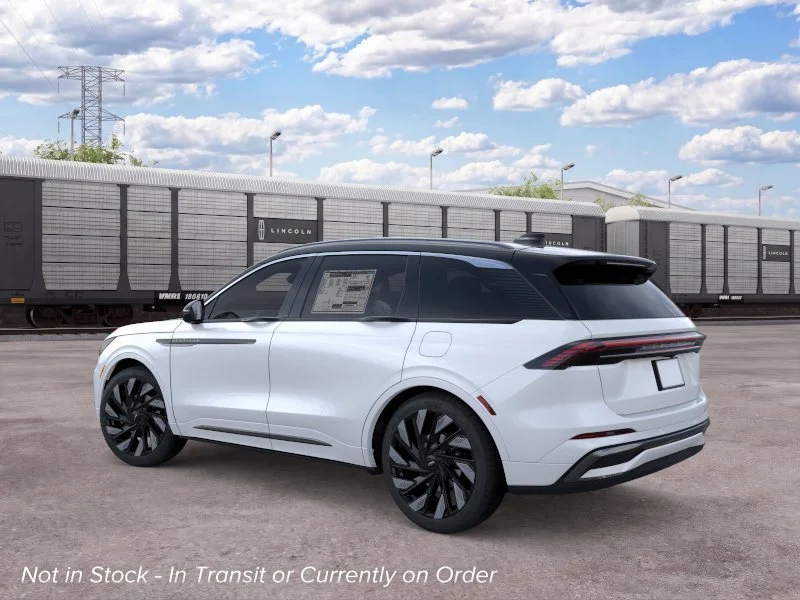 New 2026 White Platinum Metallic Tri-Coat Lincoln Black Label image 4