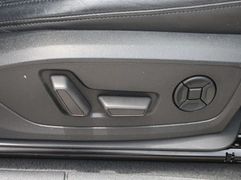 Used 2021 White Audi Premium image 22