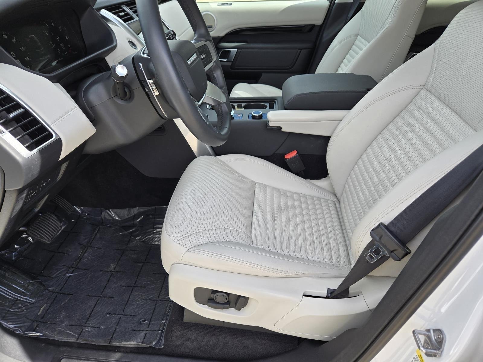 Used 2025 Fuji White Land Rover S image 25