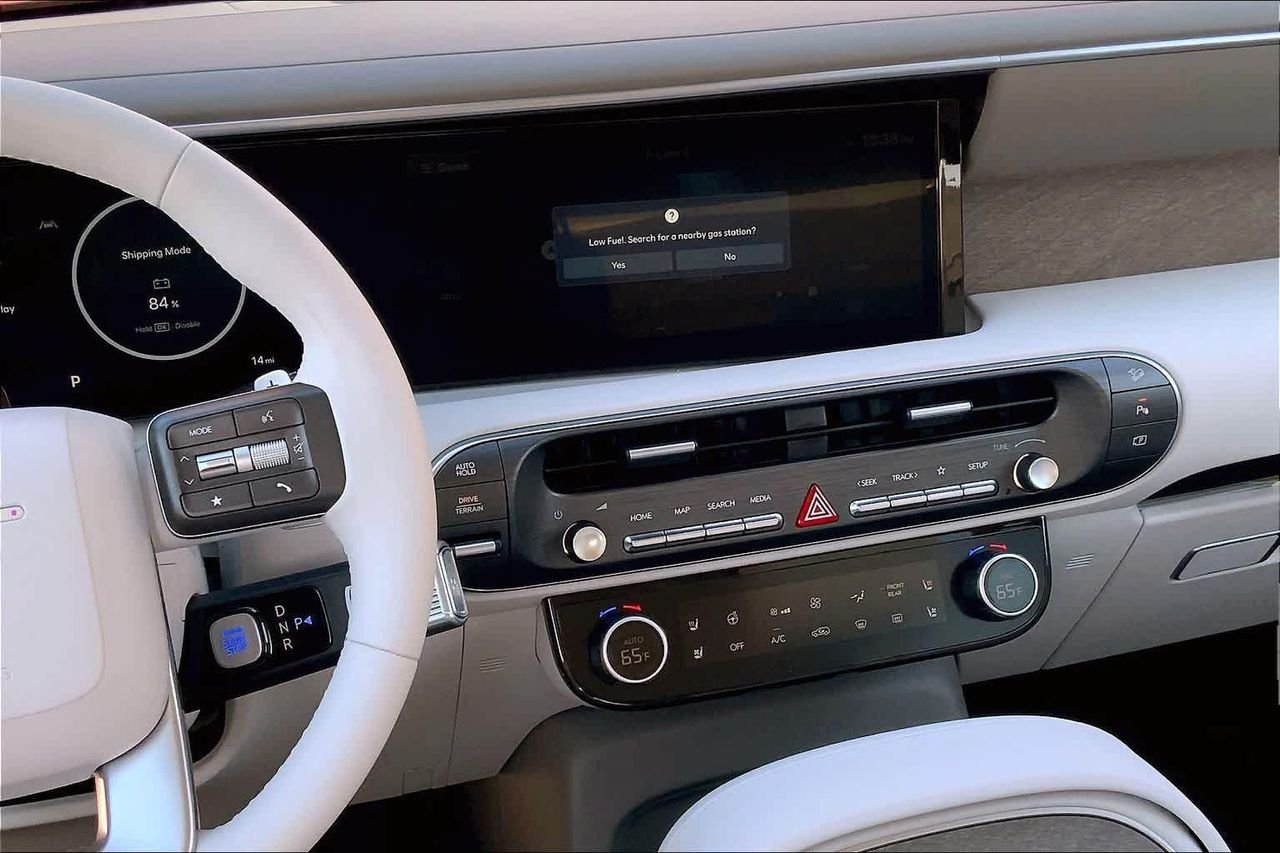 New 2026 Ecotronic Gray Pearl Hyundai Limited AWD image 6