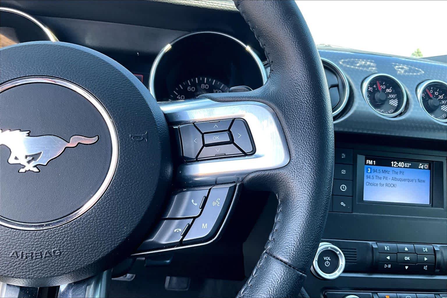 Used 2020 Oxford White Ford EcoBoost image 21