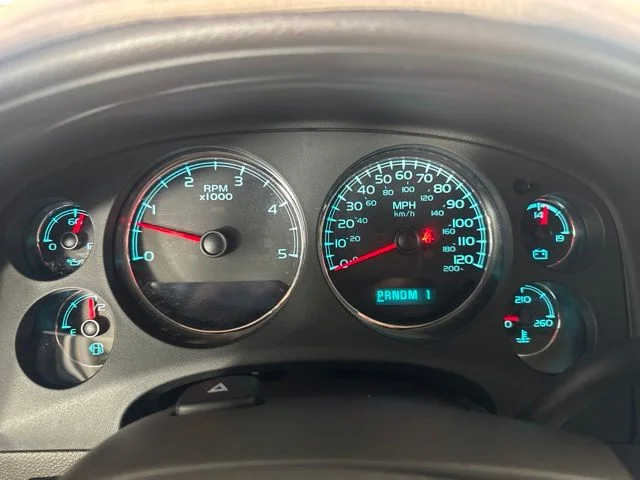 Used 2014 Onyx Black GMC Denali image 17