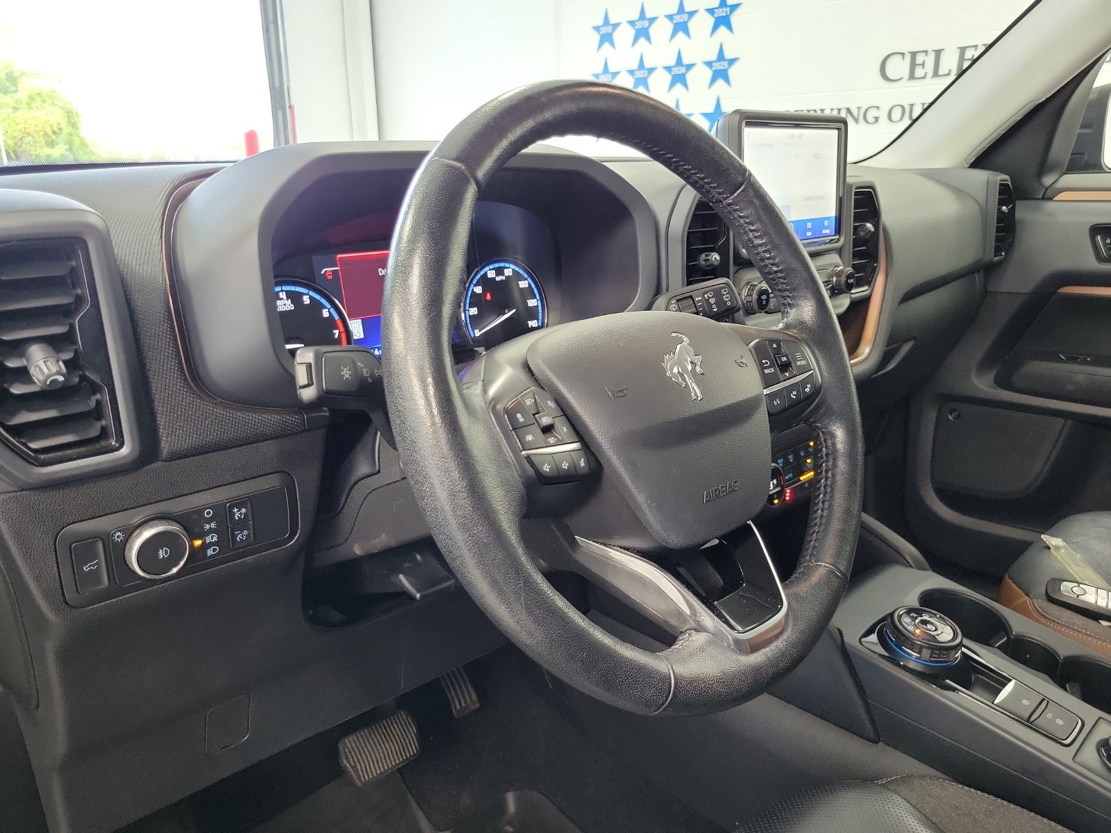 Certified Used 2021 Blue Ford Outer Banks image 10