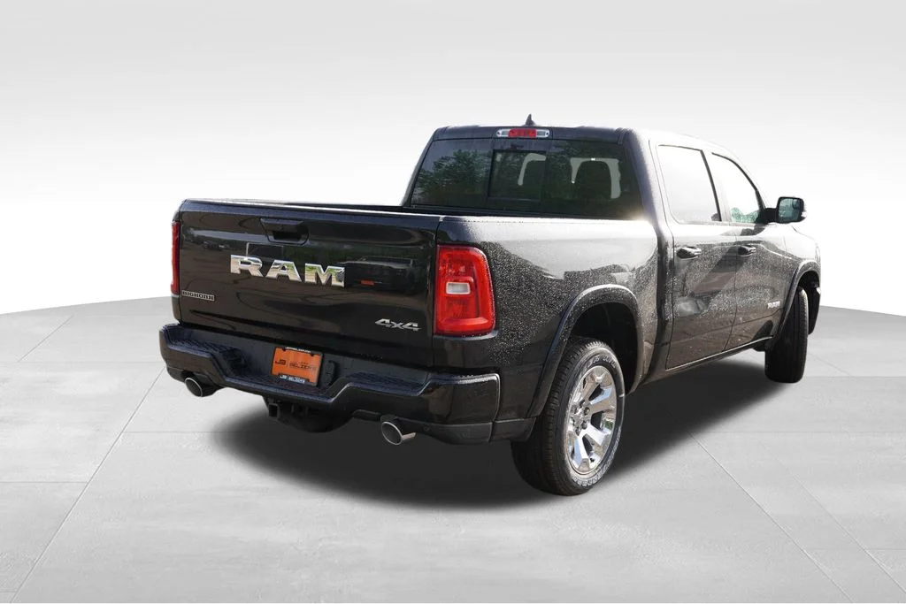 New 2026 Diamond Black Crystal Pearl-Coat Exterior Paint RAM Big Horn image 3