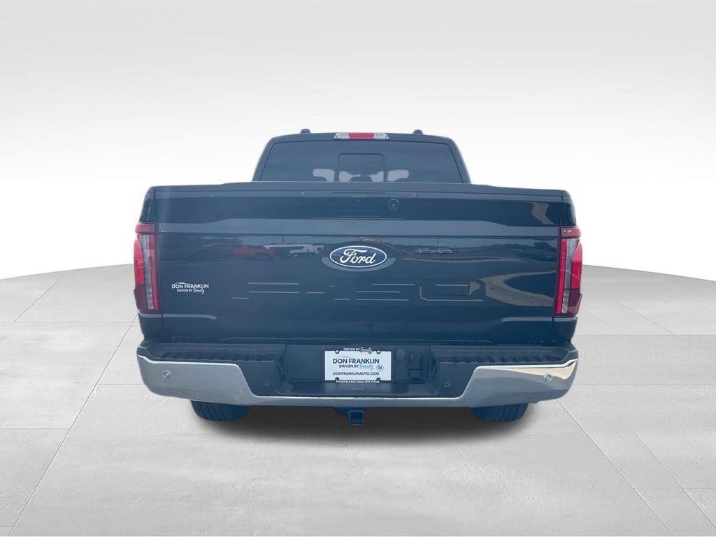 Used 2025 Black Ford Lariat image 7