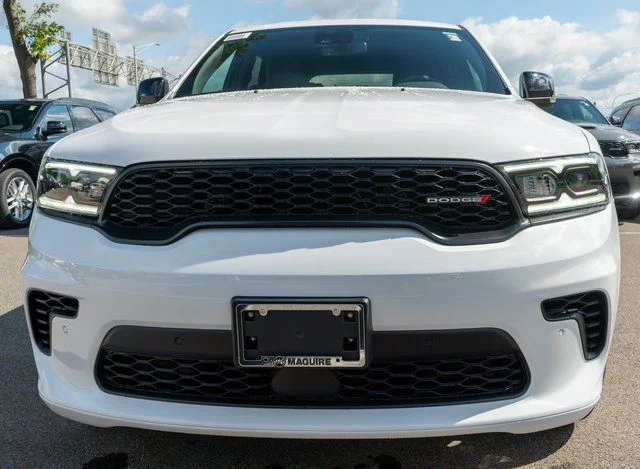 New 2026 White Knuckle Clear-Coat Exterior Paint Dodge GT Plus image 3