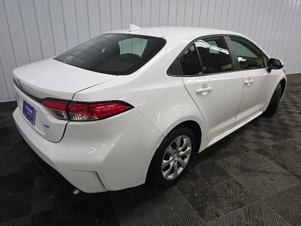 Used 2024 White Toyota LE image 10