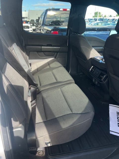 Used 2022 White Ford XLT image 7