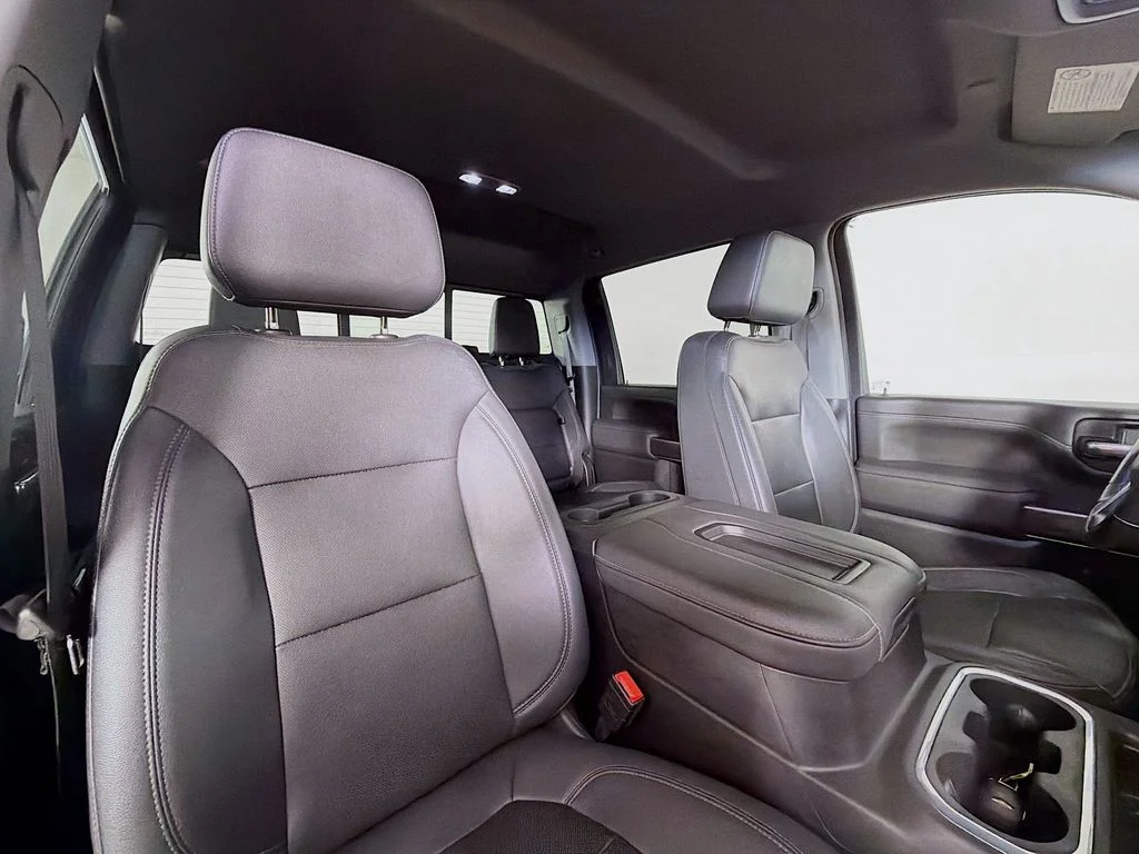 Used 2022 Black Chevrolet LTZ image 25