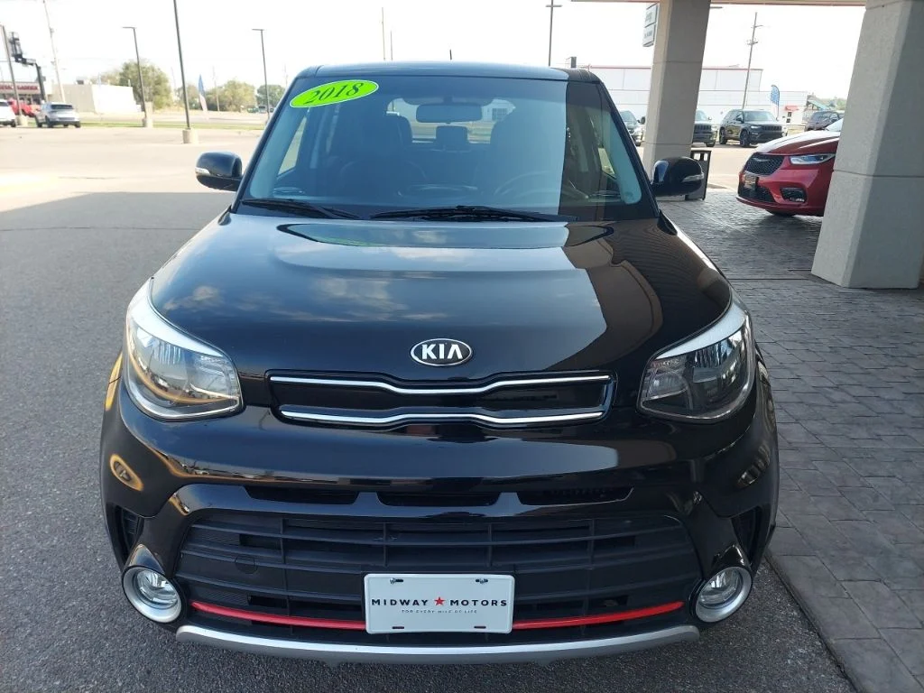 Used 2018 Kia Soul Base with VIN KNDJX3AA9J7615678 for sale in Hutchinson, KS