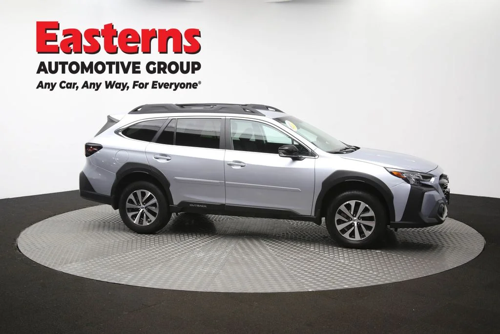 Used 2025 Silver Subaru Premium image 40