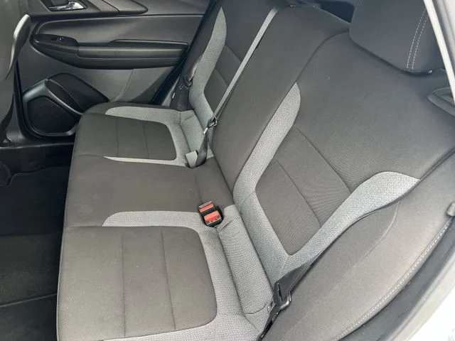 Used 2025 White Chevrolet LT image 36