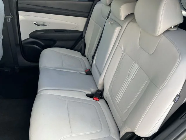 Used 2025 Green Hyundai SEL image 36