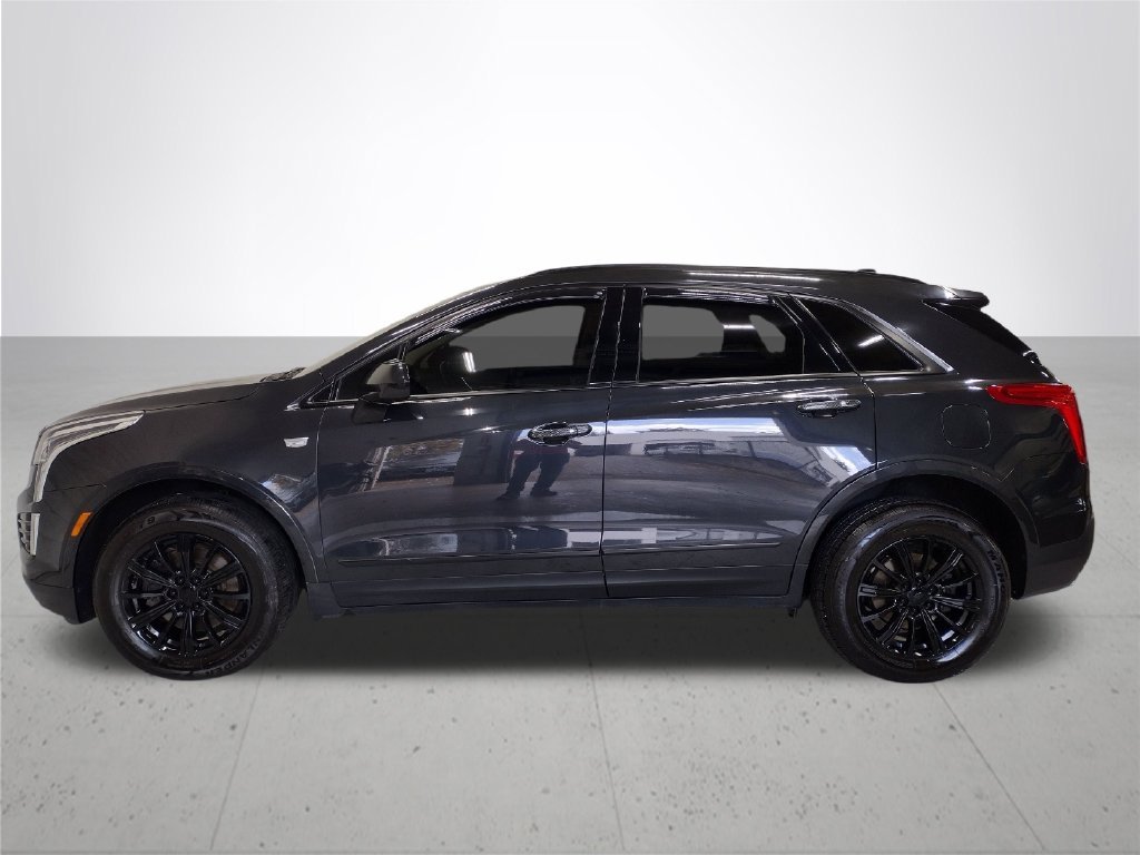 Used 2019  Cadillac Luxury image 5
