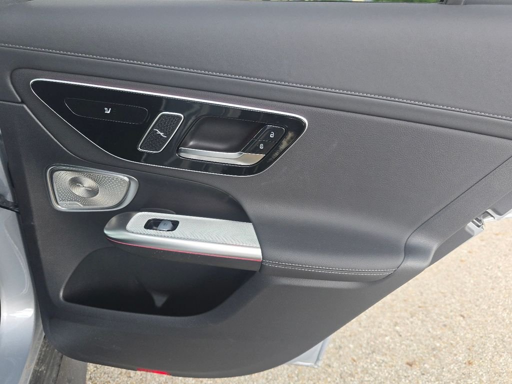 Certified Used 2026 Cirrus Silver Metallic Mercedes-Benz GLC 300 image 25