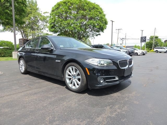 2016 BMW 5 Series 535i xDrive Sedan's photo