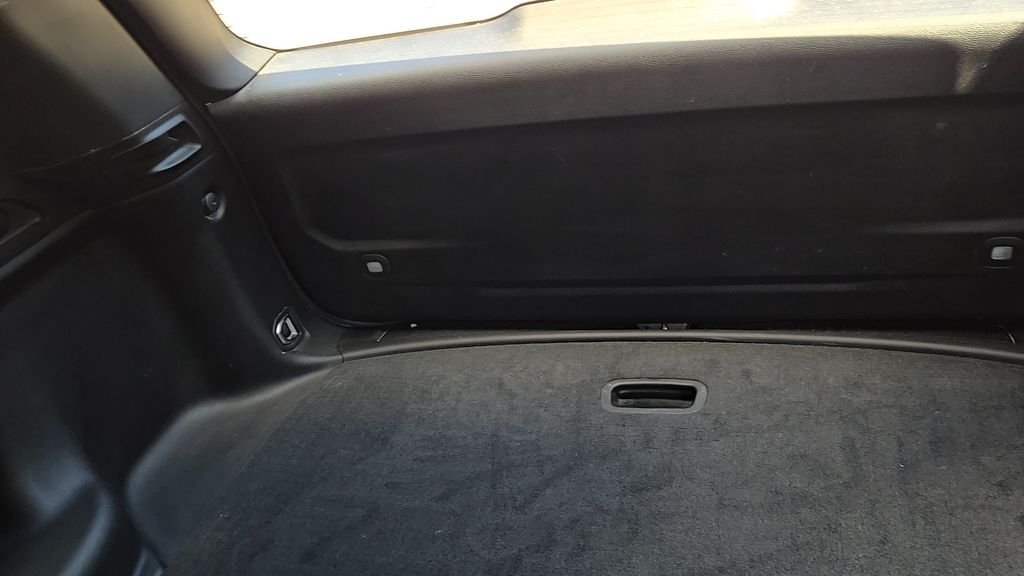 Used 2023 White Jeep Altitude X image 24