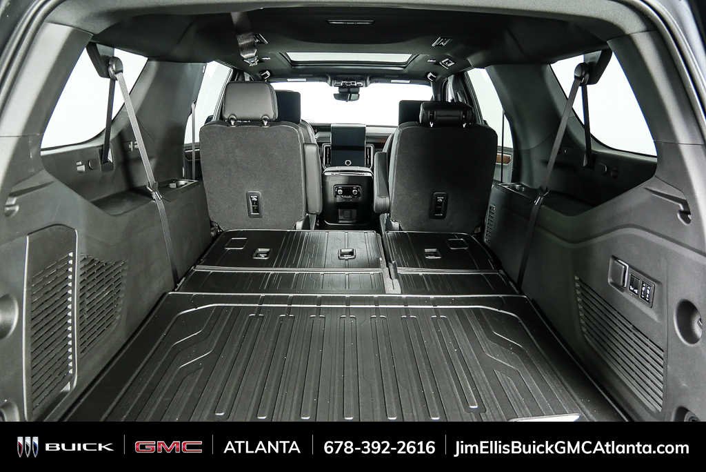 2026 GMC Yukon XL Denali - Photo 36