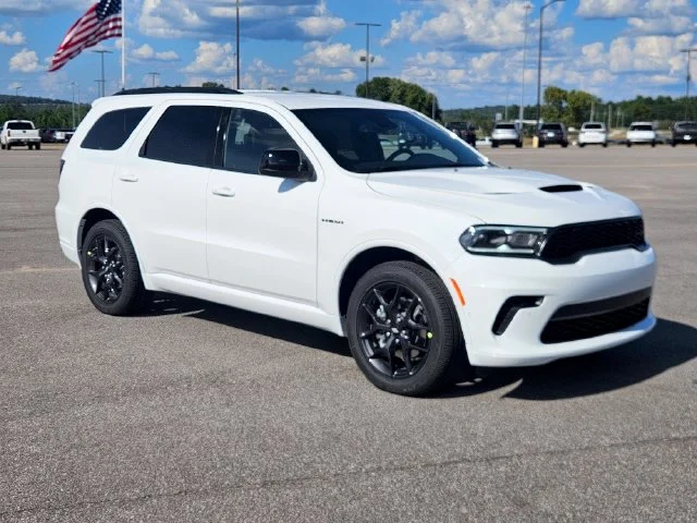 New 2027 White Knuckle Clear-Coat Exterior Paint Dodge GT image 7