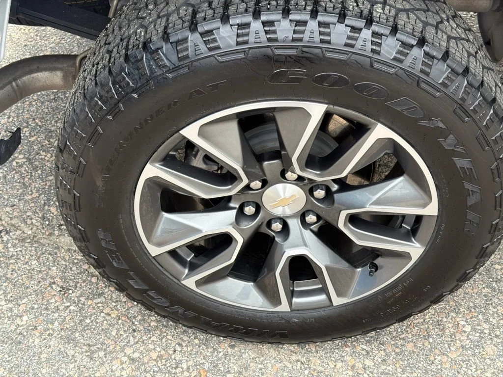 2024 Chevrolet Silverado 1500 LT - Photo 43