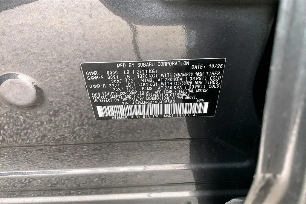 New 2027 MAGNETITE GRAY METALLIC Subaru Limited 7-Passenger image 16
