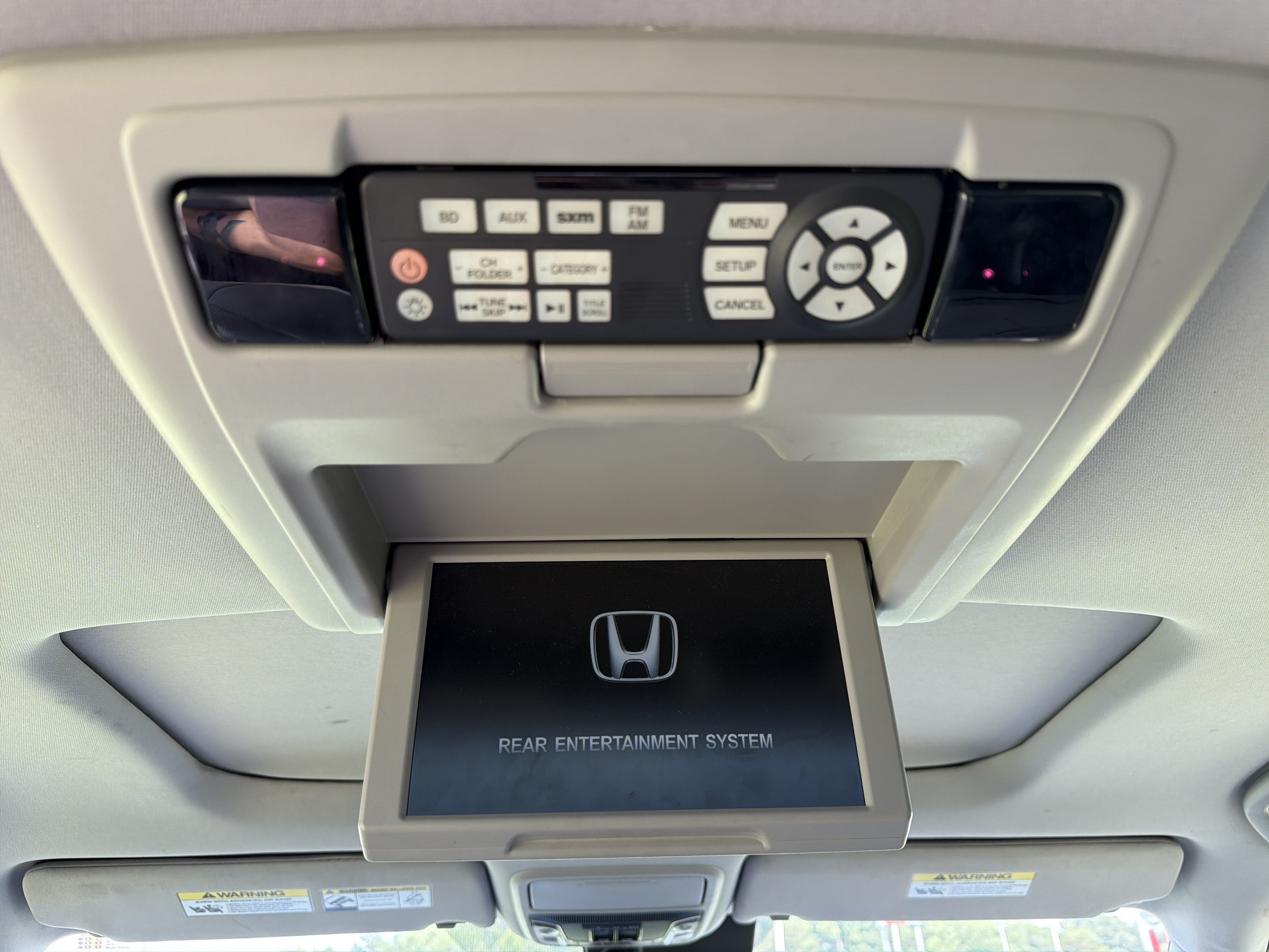 Used 2016 CRYSTAL BLACK PEA Honda Elite image 5