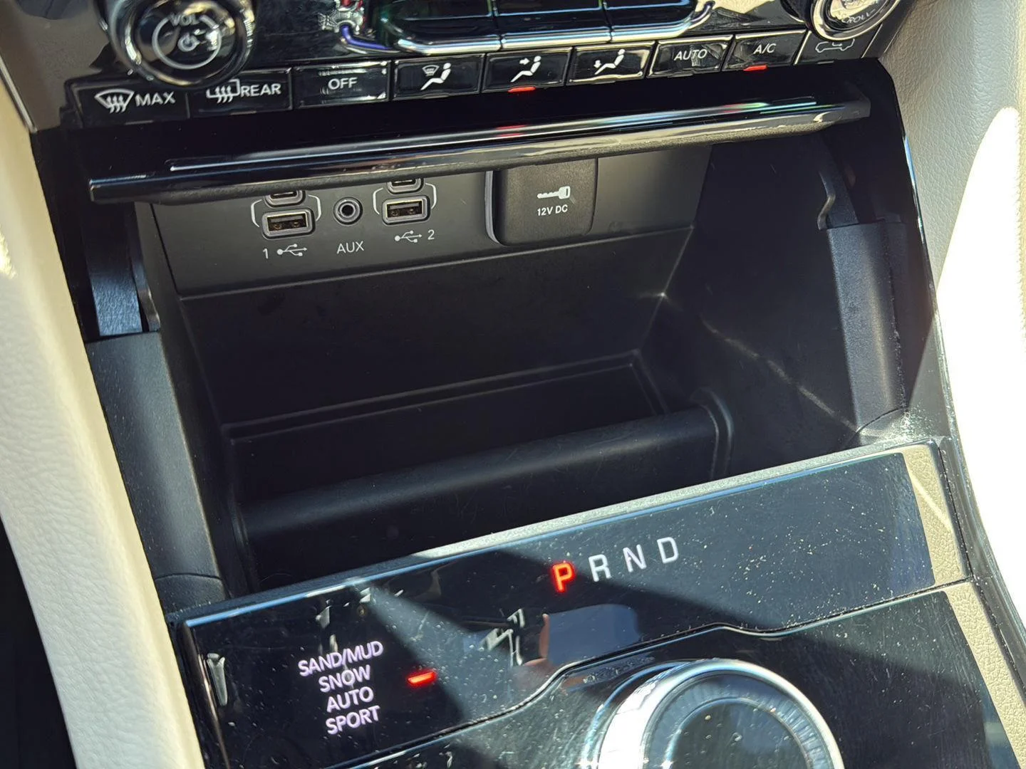 Used 2023 Velvet Red Pearlcoat Jeep Limited image 20