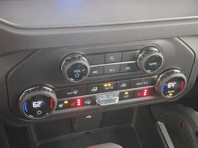 2025 Ford Bronco 2-Door Badlands - Photo 11