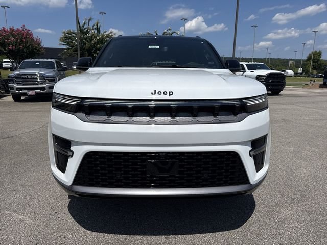 New 2026 White Jeep Summit Reserve image 2
