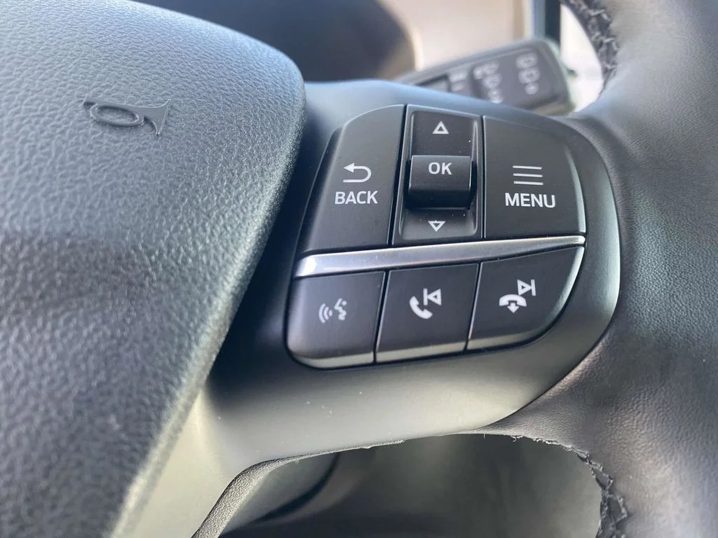 New 2025 Oxford White Ford Badlands® image 29