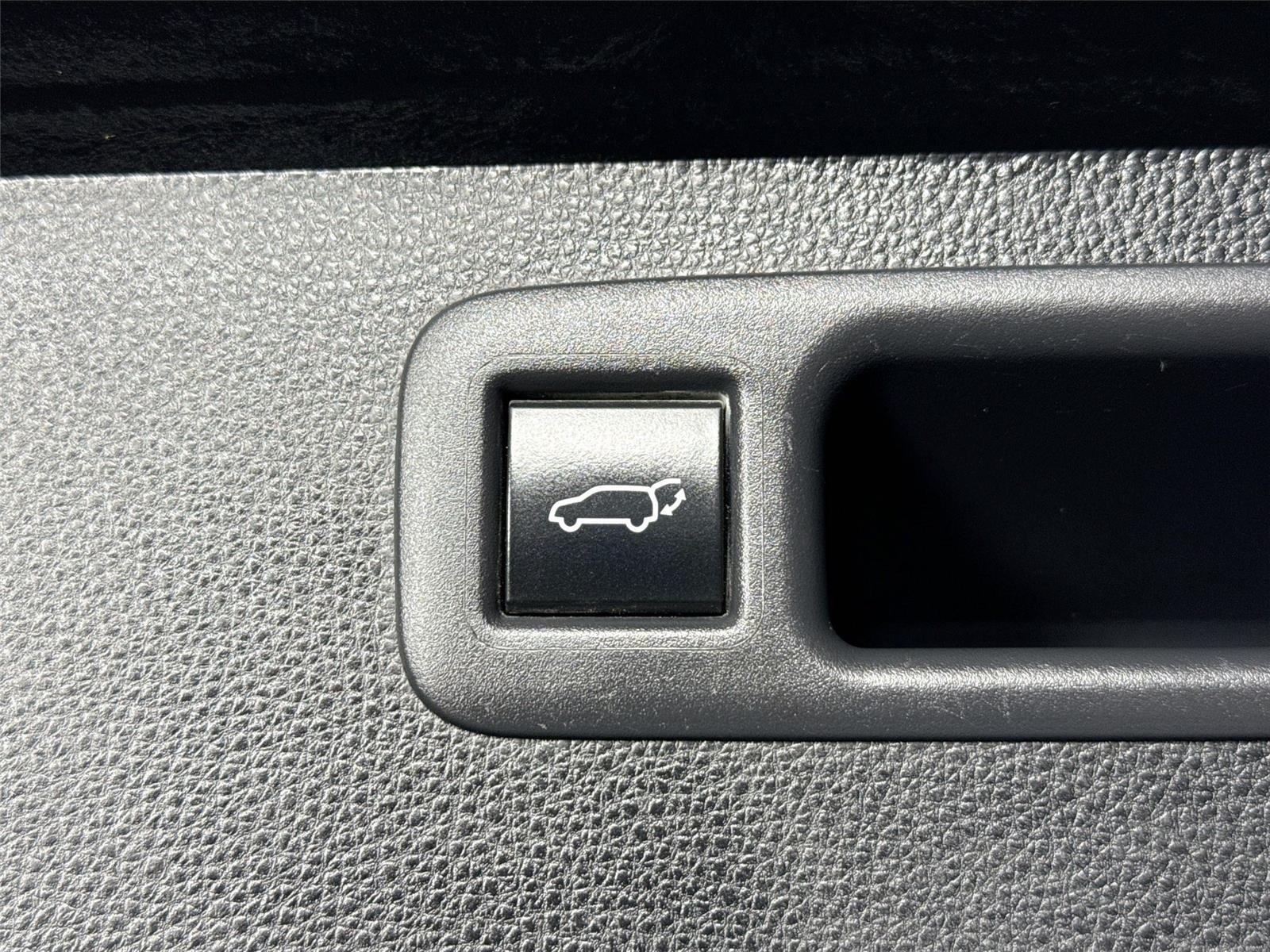 Used 2022 Celestial Silver Metallic Toyota XLE image 36