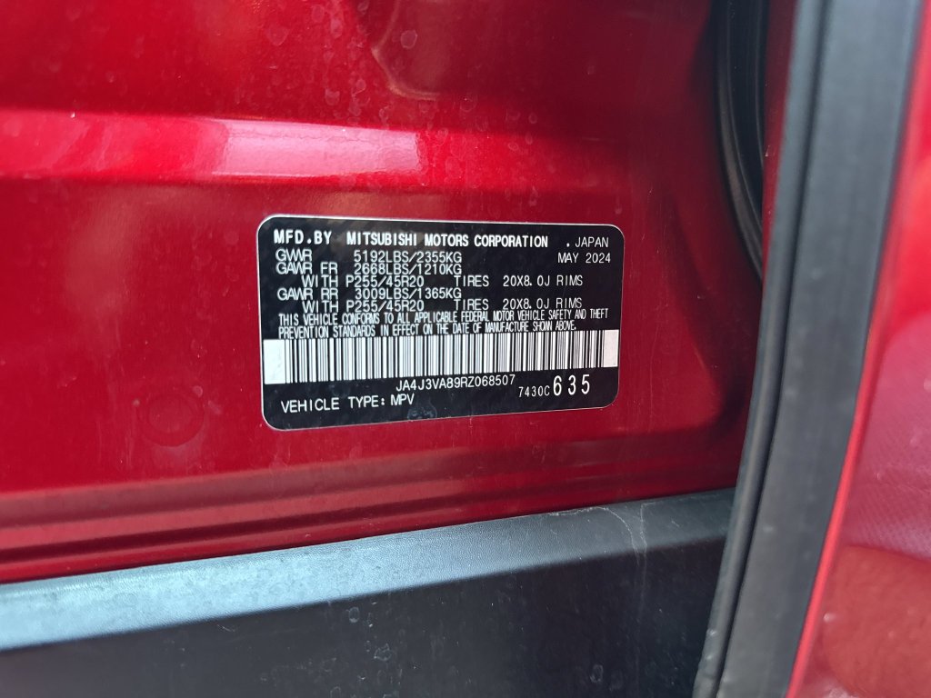 Used 2024 Red Mitsubishi SE image 25