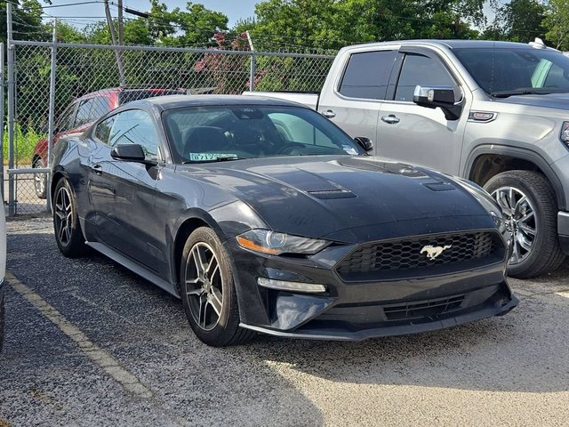 2022 Ford Mustang EcoBoost Fastback