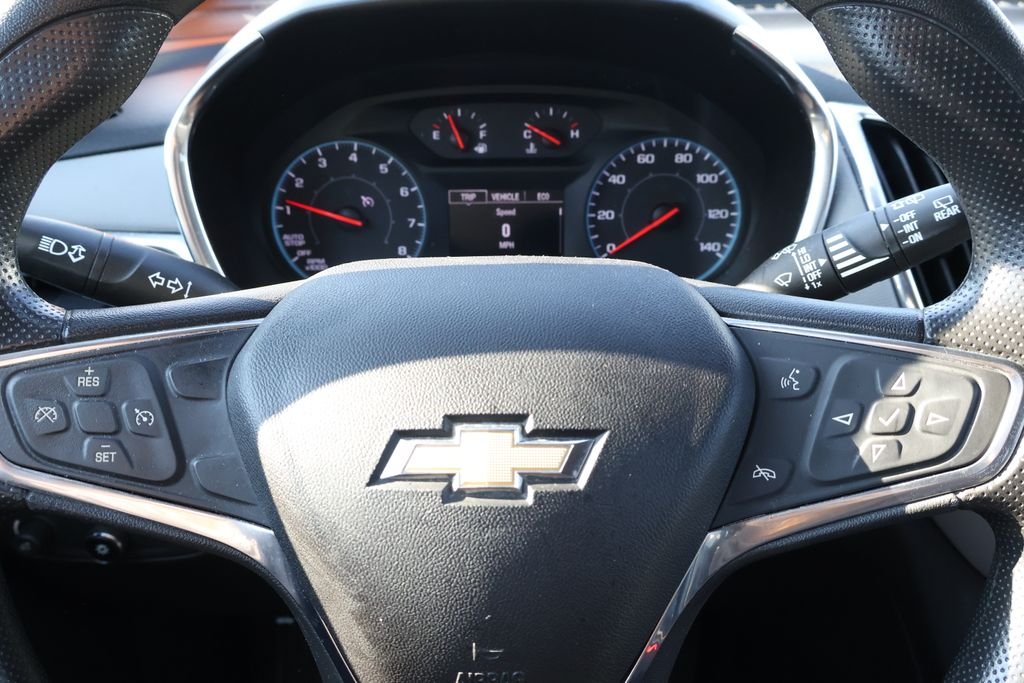 Used 2019 SUMMIT WHITE Chevrolet LS image 16