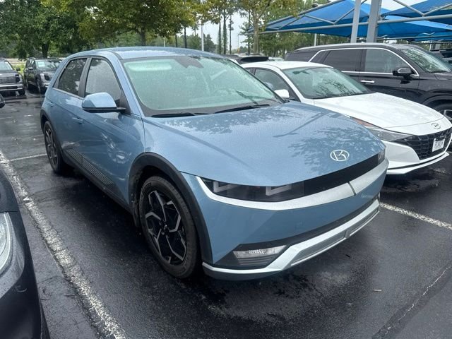 Used 2024 Lucid Blue Hyundai SEL image 1
