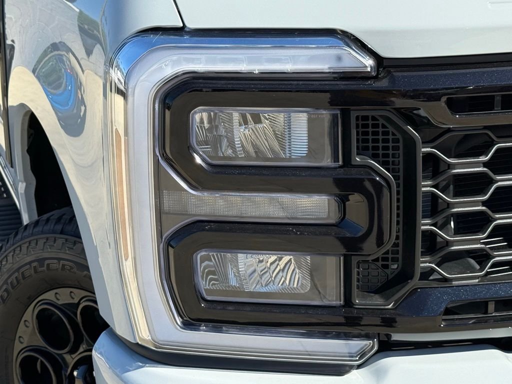 2026 Ford F-250 Super Duty Lariat - Photo 3