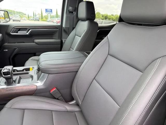 New 2026 Sterling Metallic GMC SLT image 19