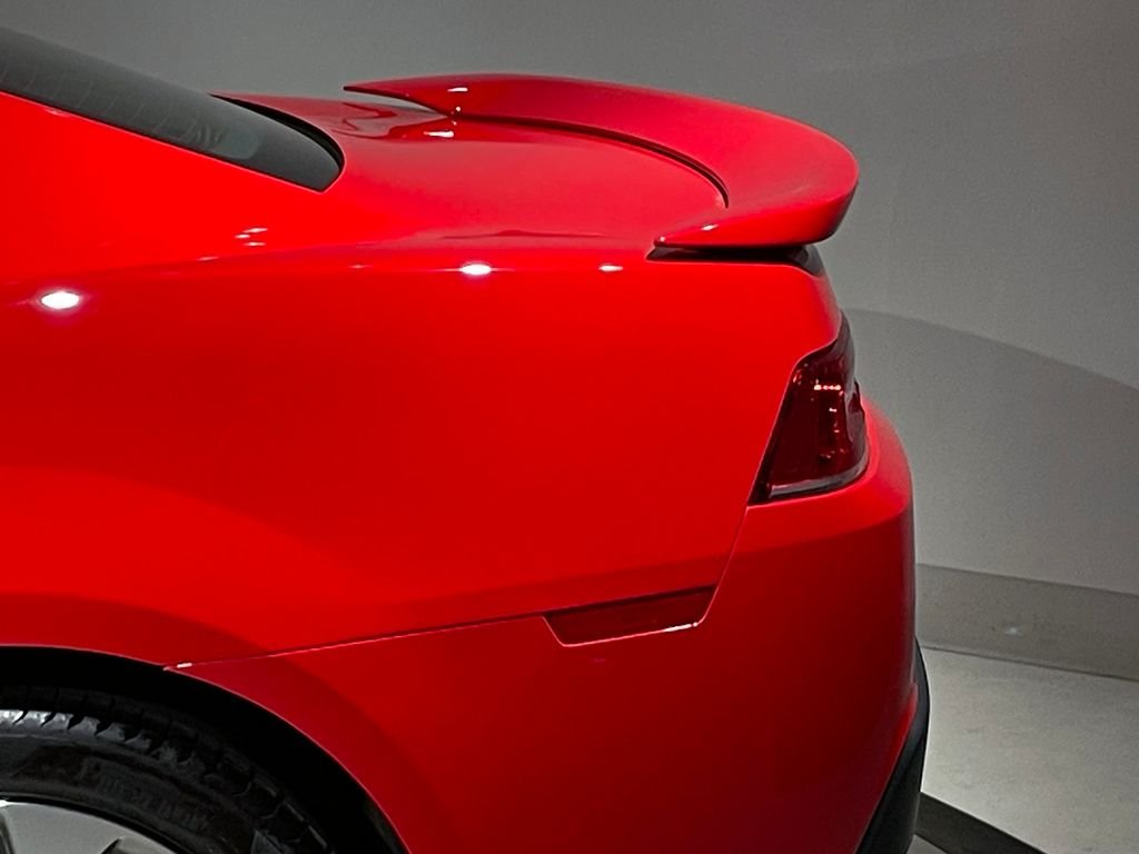 Used 2015 Red Chevrolet SS image 35