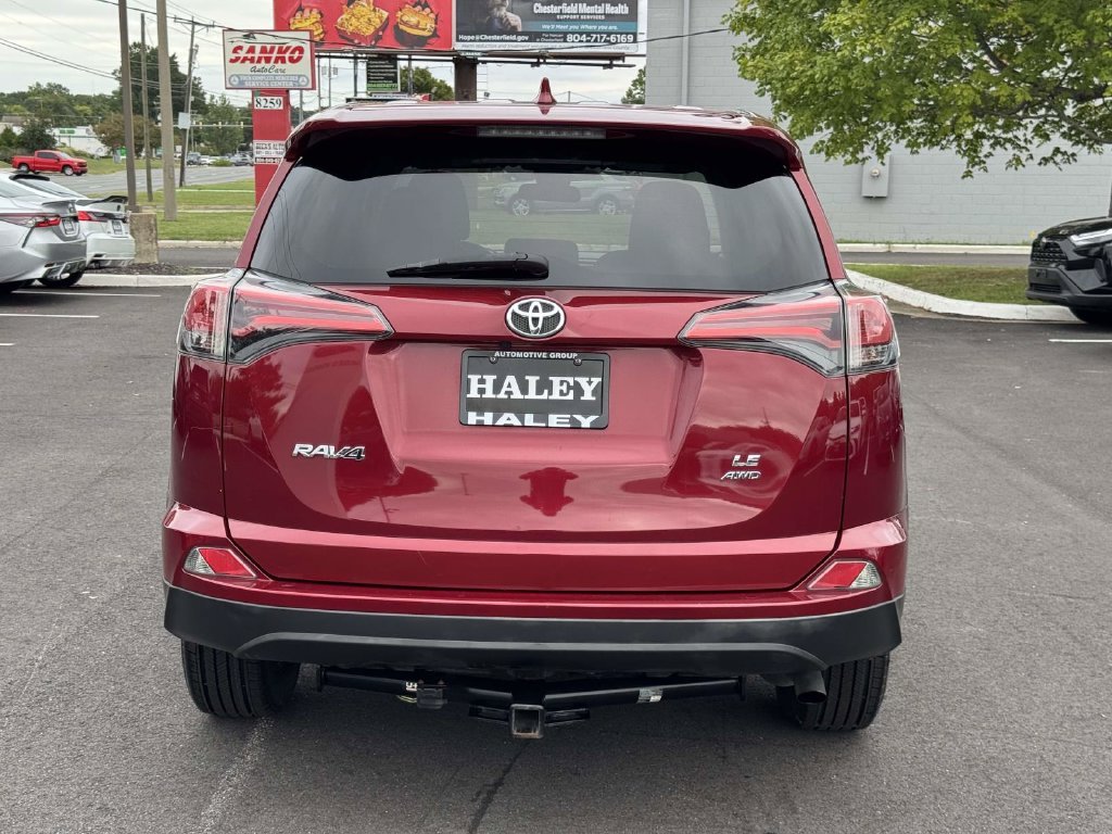 Used 2018 Red Toyota LE image 22