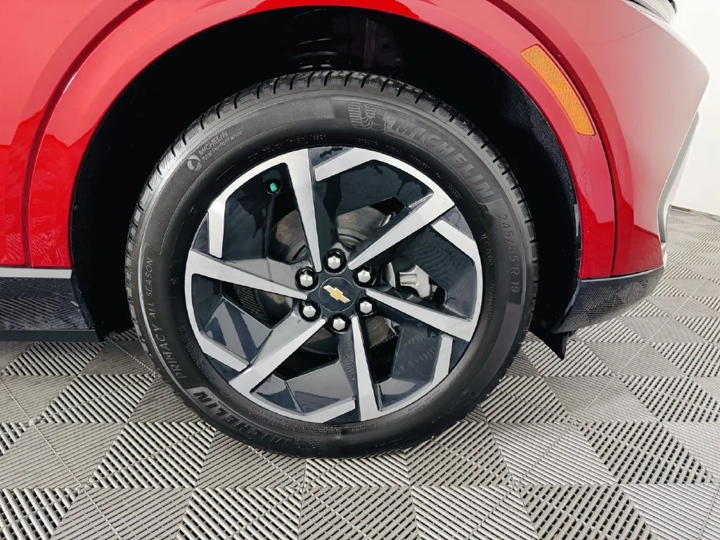 Used 2024 Red Chevrolet LT image 30