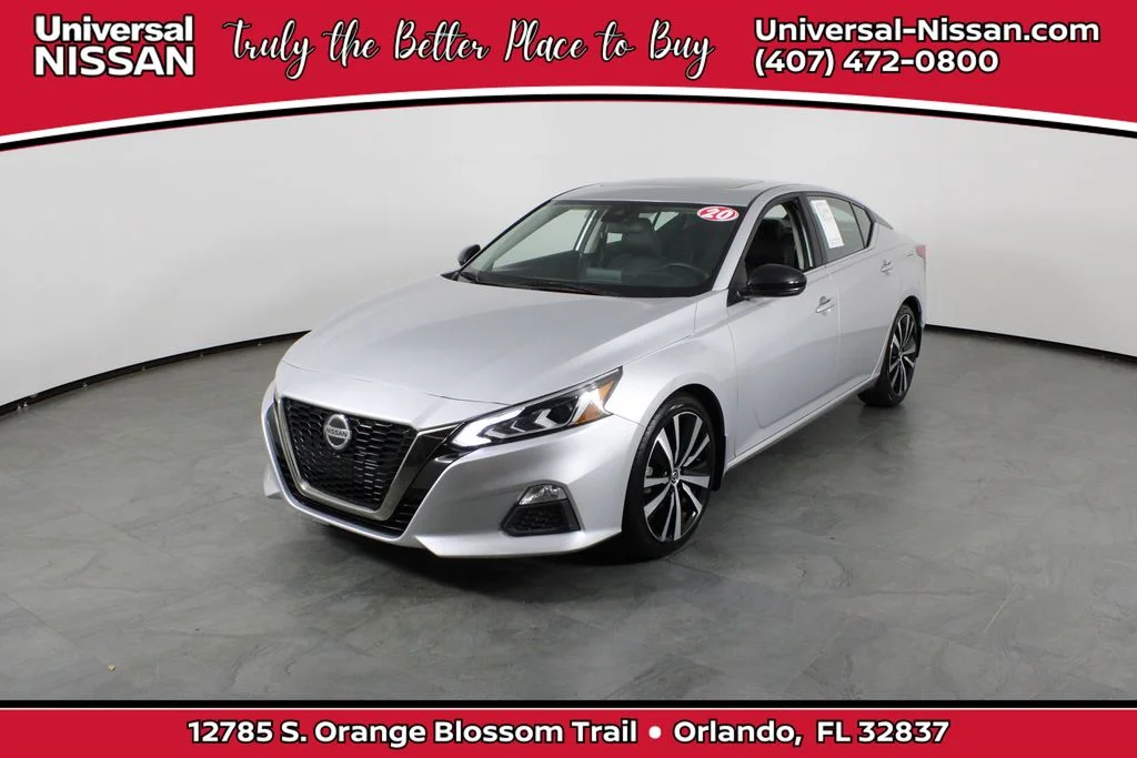 Certified Used 2020 Silver Nissan 2.5 SR image 1