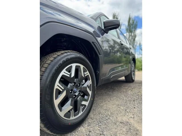 New 2026 MAGNETITE GRAY METALLIC Subaru Limited image 9