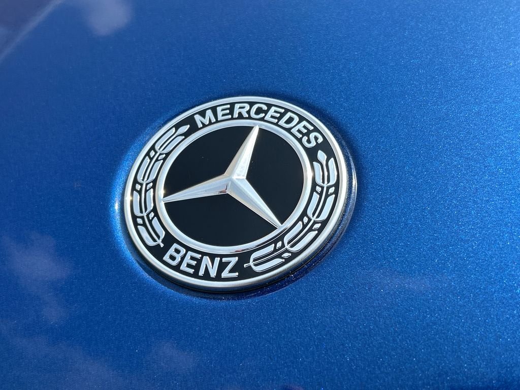 New 2026 Starling Blue Metallic Mercedes-Benz GLC 300 image 29